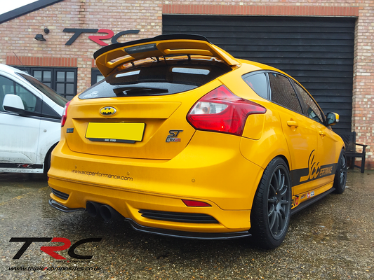 Ford Focus MK3 ST250 Rear Spats - Triple R Composites - TMC Motorsport