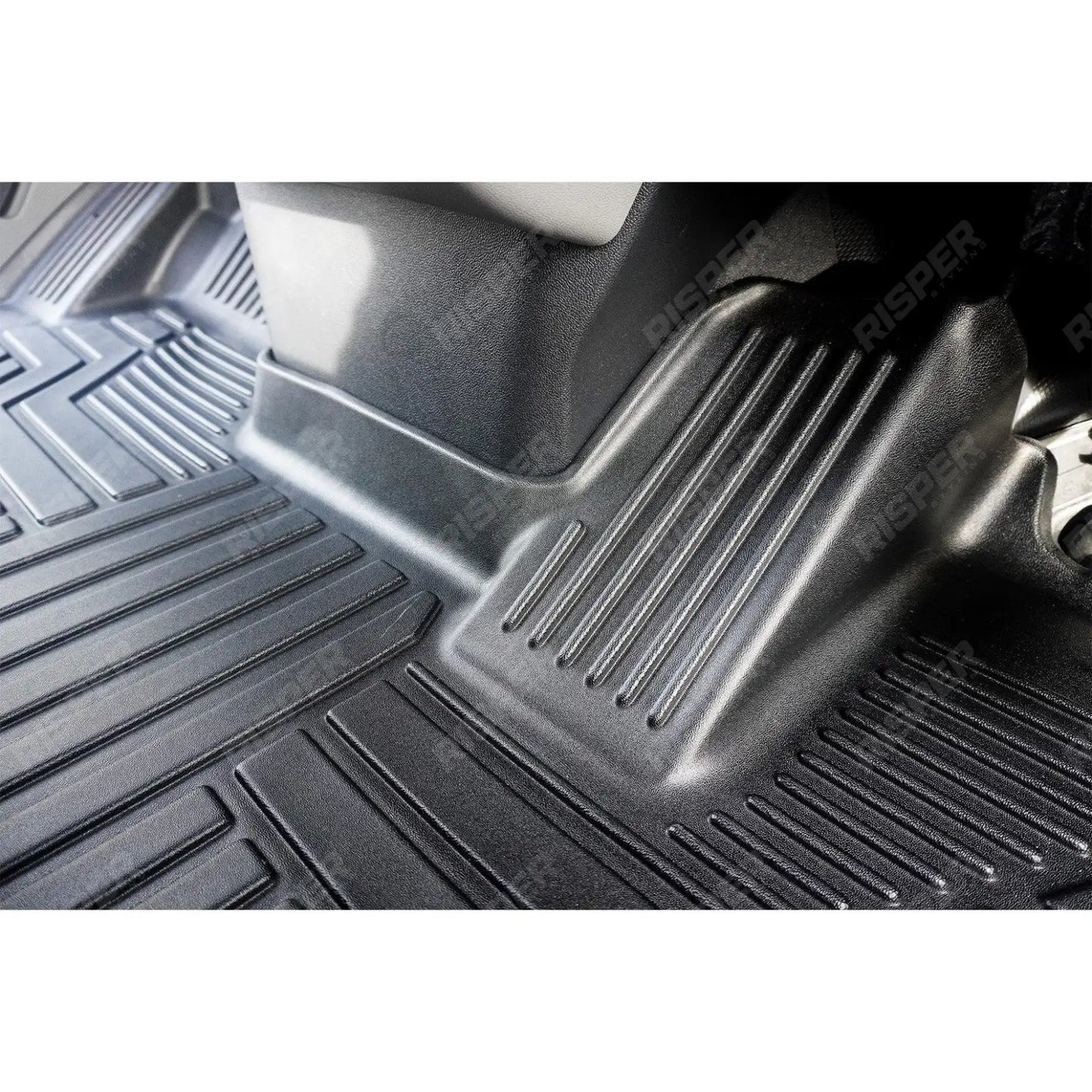 Ford Transit Custom 2023 on Automatic Mud Block Tailored Floor Mat 1 Piece