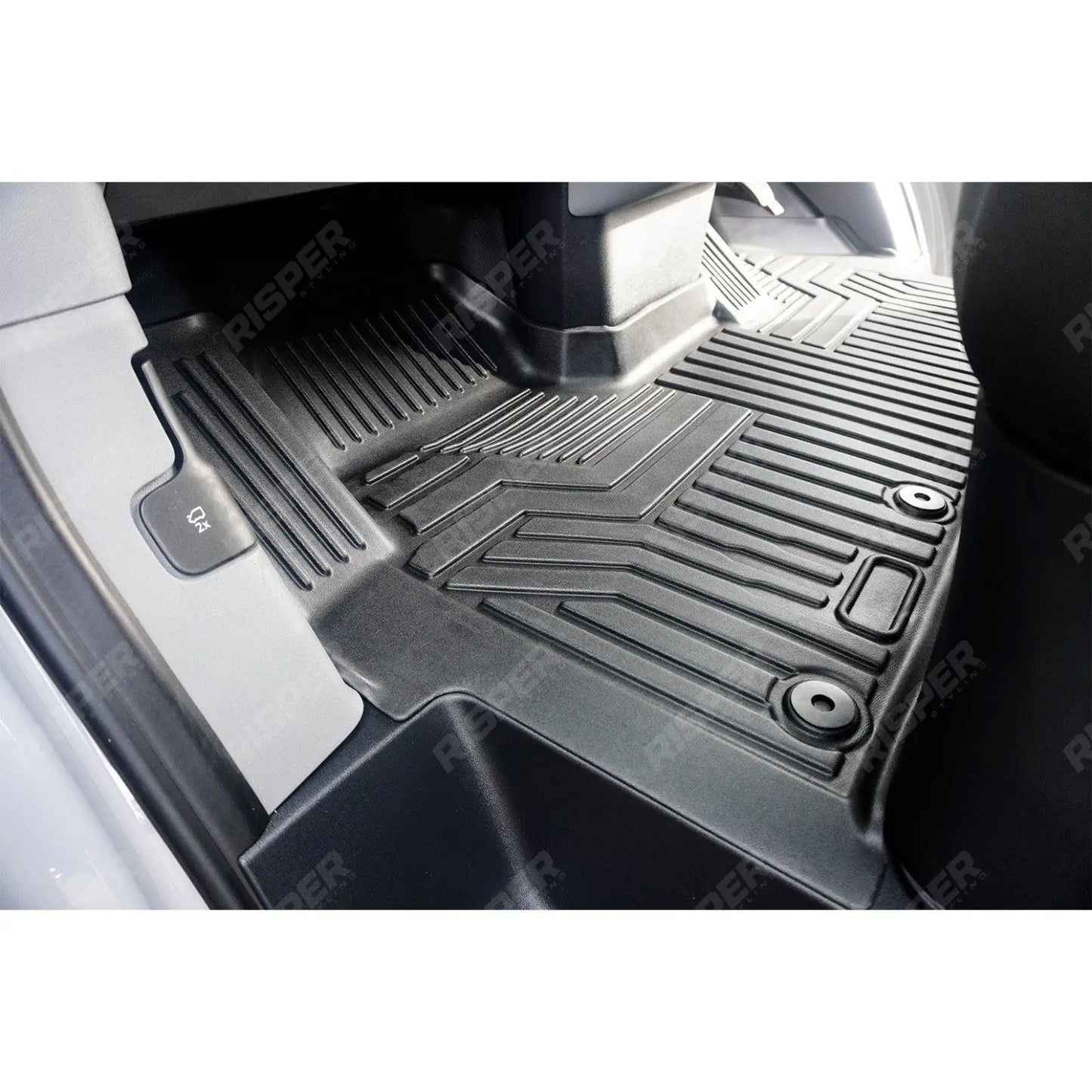 Ford Transit Custom 2023 on Automatic Mud Block Tailored Floor Mat 1 Piece