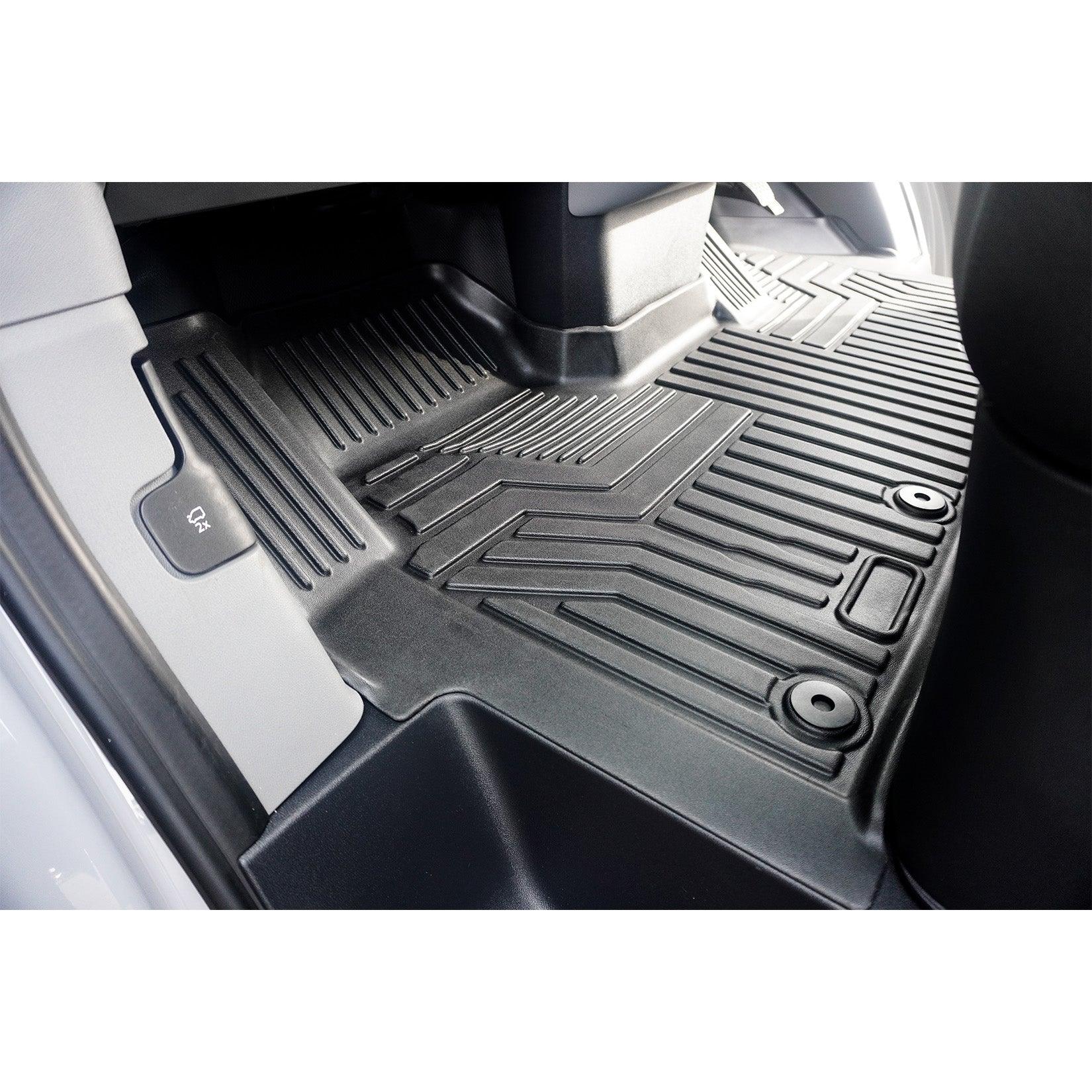Ford Transit Custom 2024 on Automatic Mud Block Tailored Floor Mat 1 Piece - TMC Motorsport