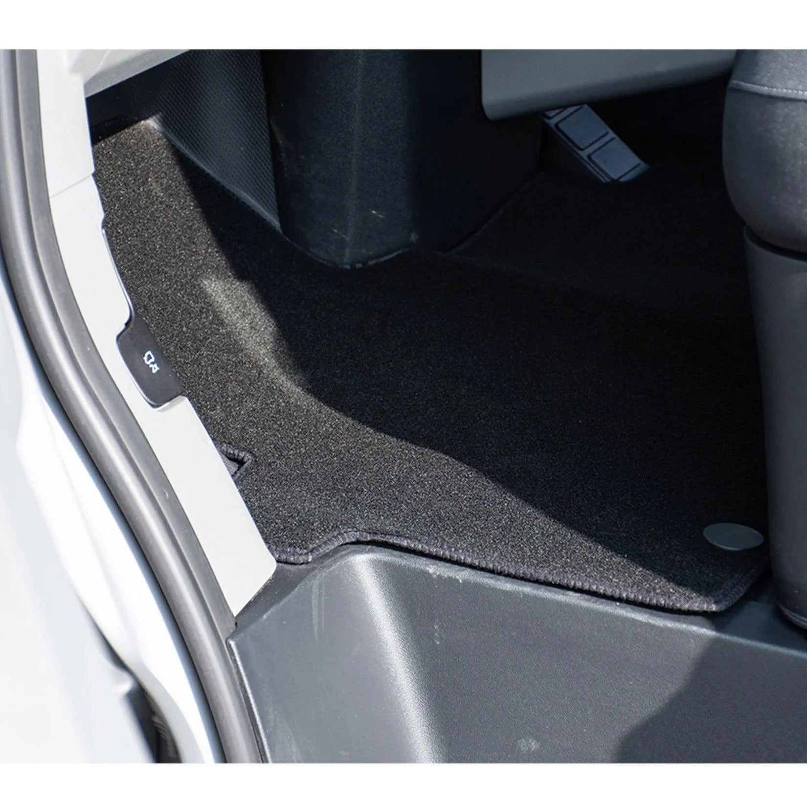 Ford Transit Custom 2024 On Manual 1Pc Tailored Fit Carpet Mat - TMC Motorsport