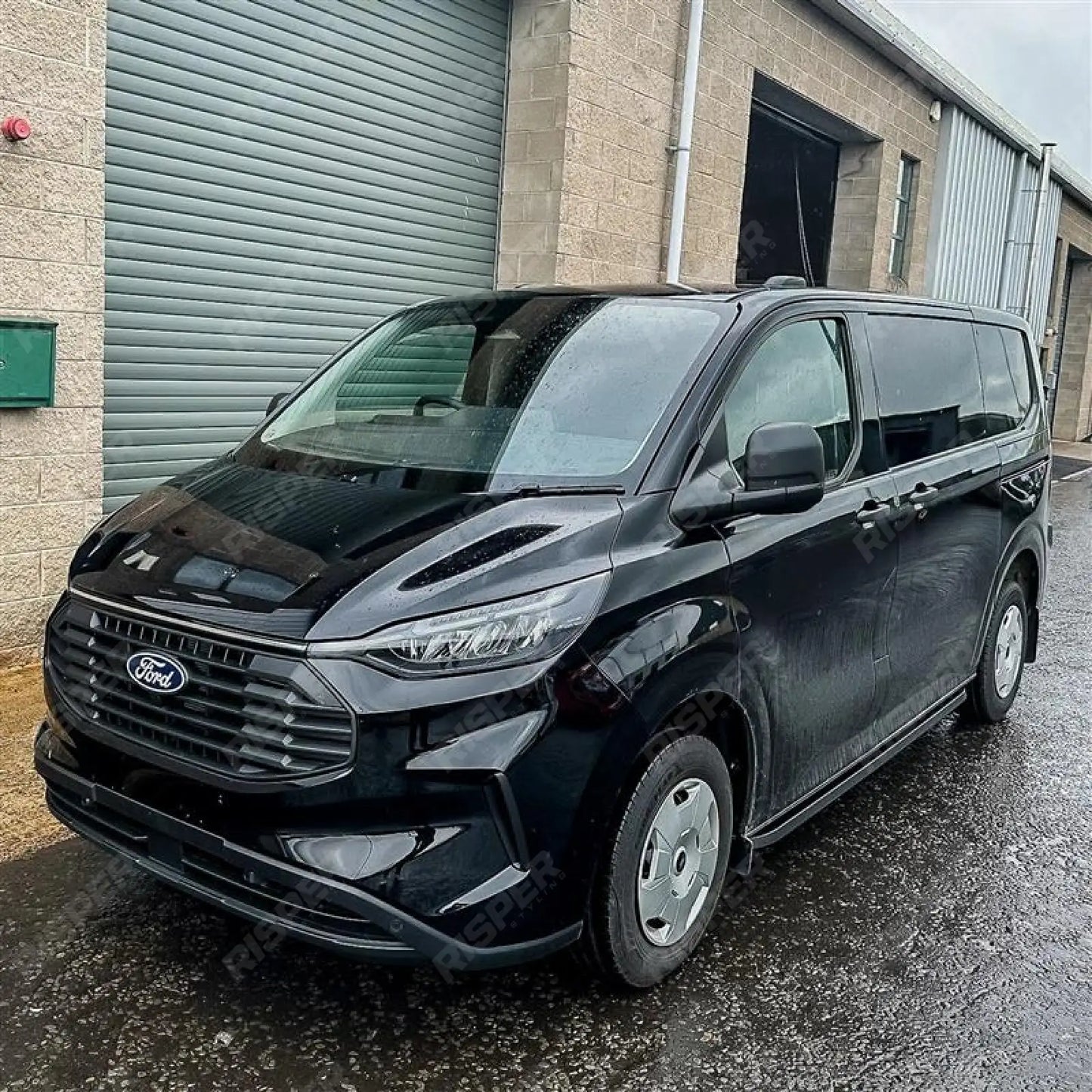Ford Transit Custom MK2 LWB 2024 On Trapezoid Side Bars In Matt Black