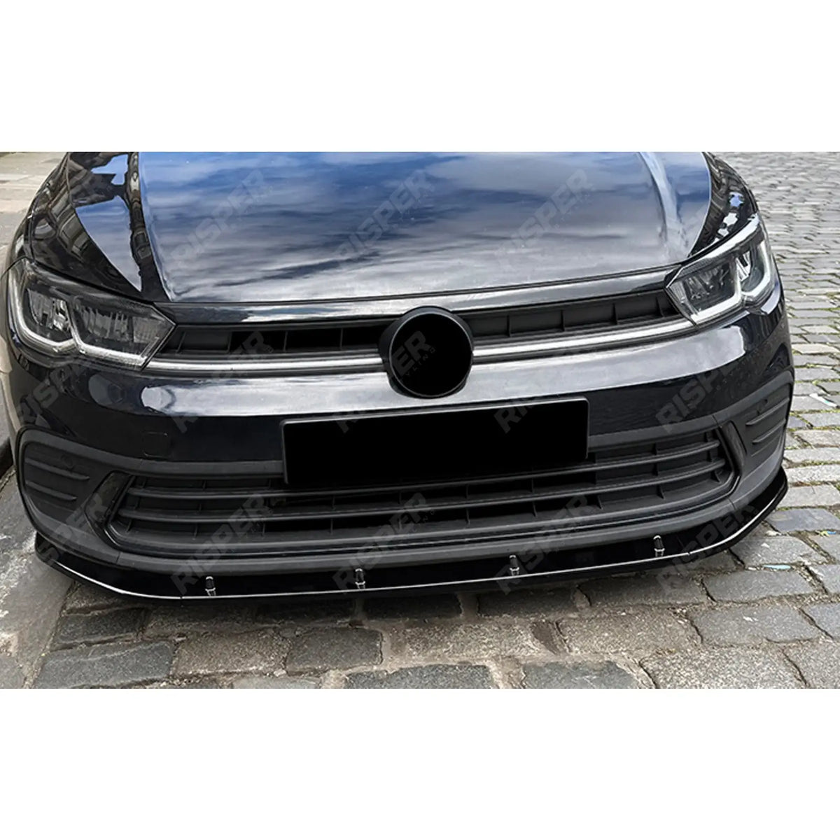 FRONT SPLITTER IN GLOSS BLACK For VOLKSWAGEN GOLF MK8 2020-2023 STANDARD (STYLE/LIFE)