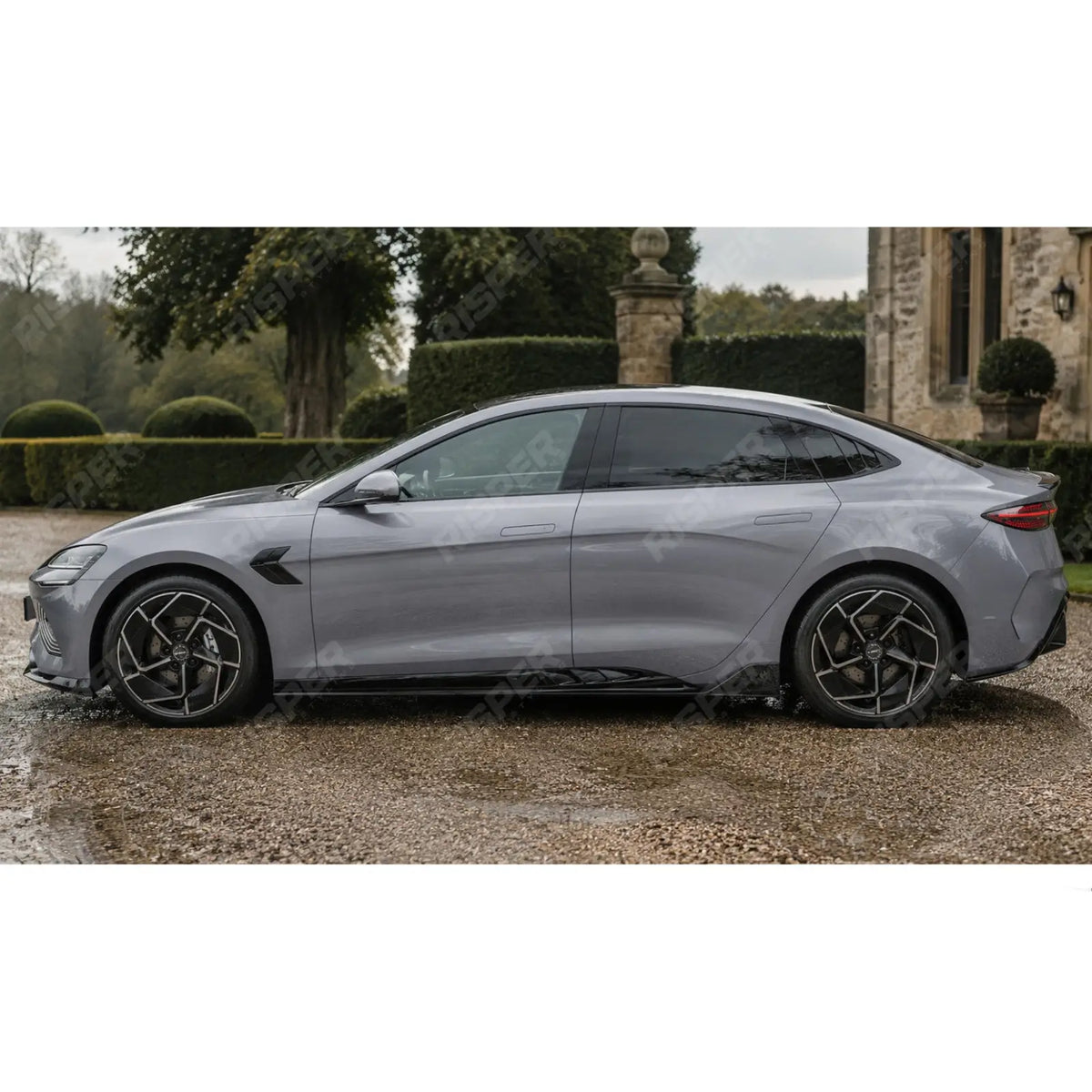 Full Aero Kit in Gloss Black Byd Seal 2022+