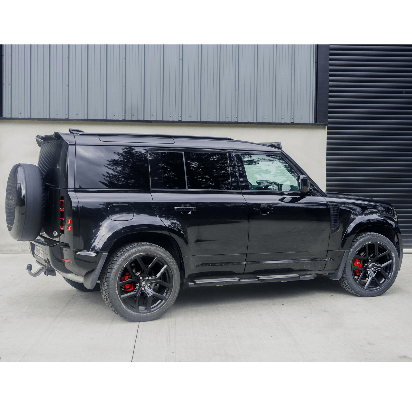 Land Rover Defender 110/130 L663 2020 On OE Style Roof Rail “ Pair “ in Black - TMC Motorsport