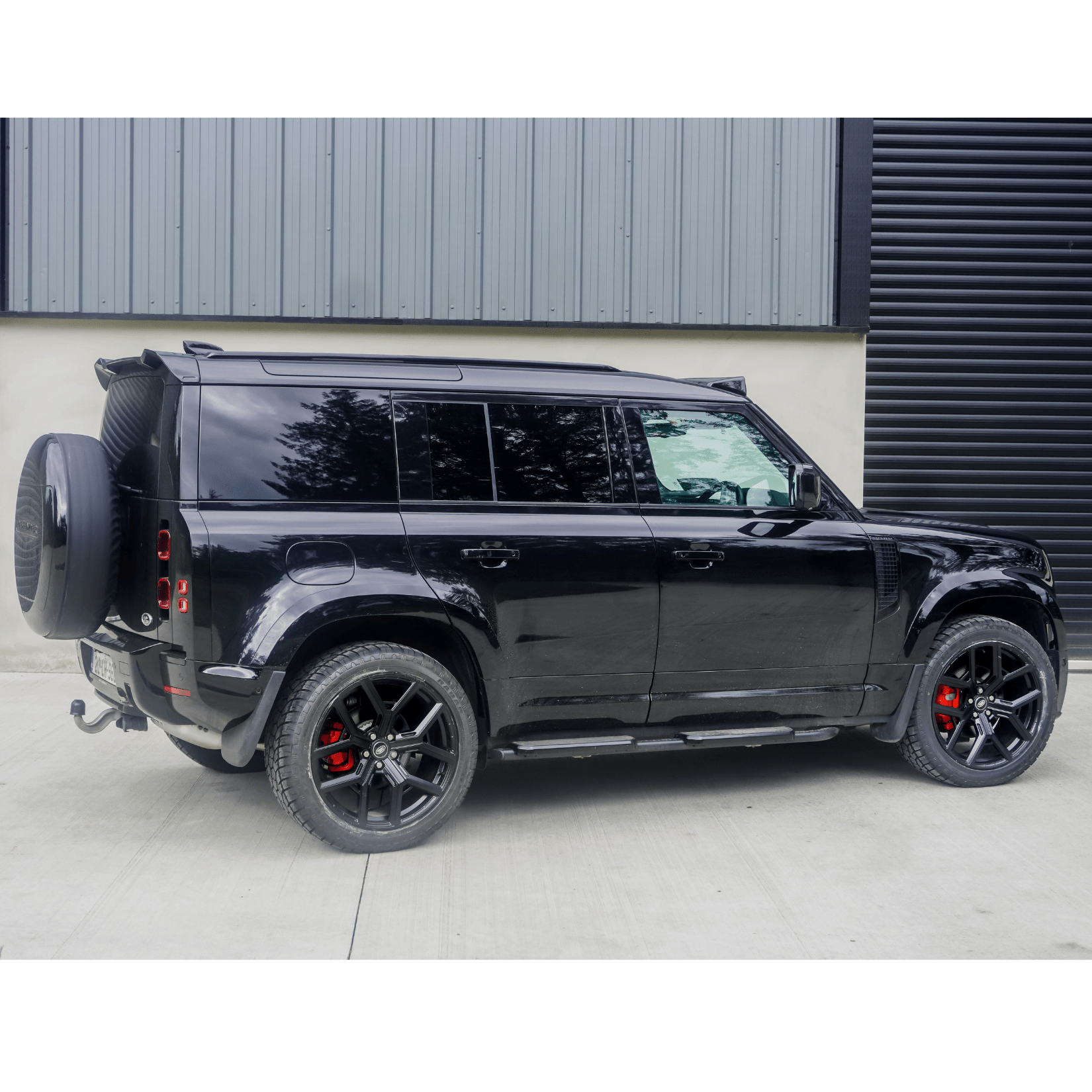 Land Rover Defender 110/130 L663 2020 On OE Style Roof Rail “ Pair “ in Black - TMC Motorsport