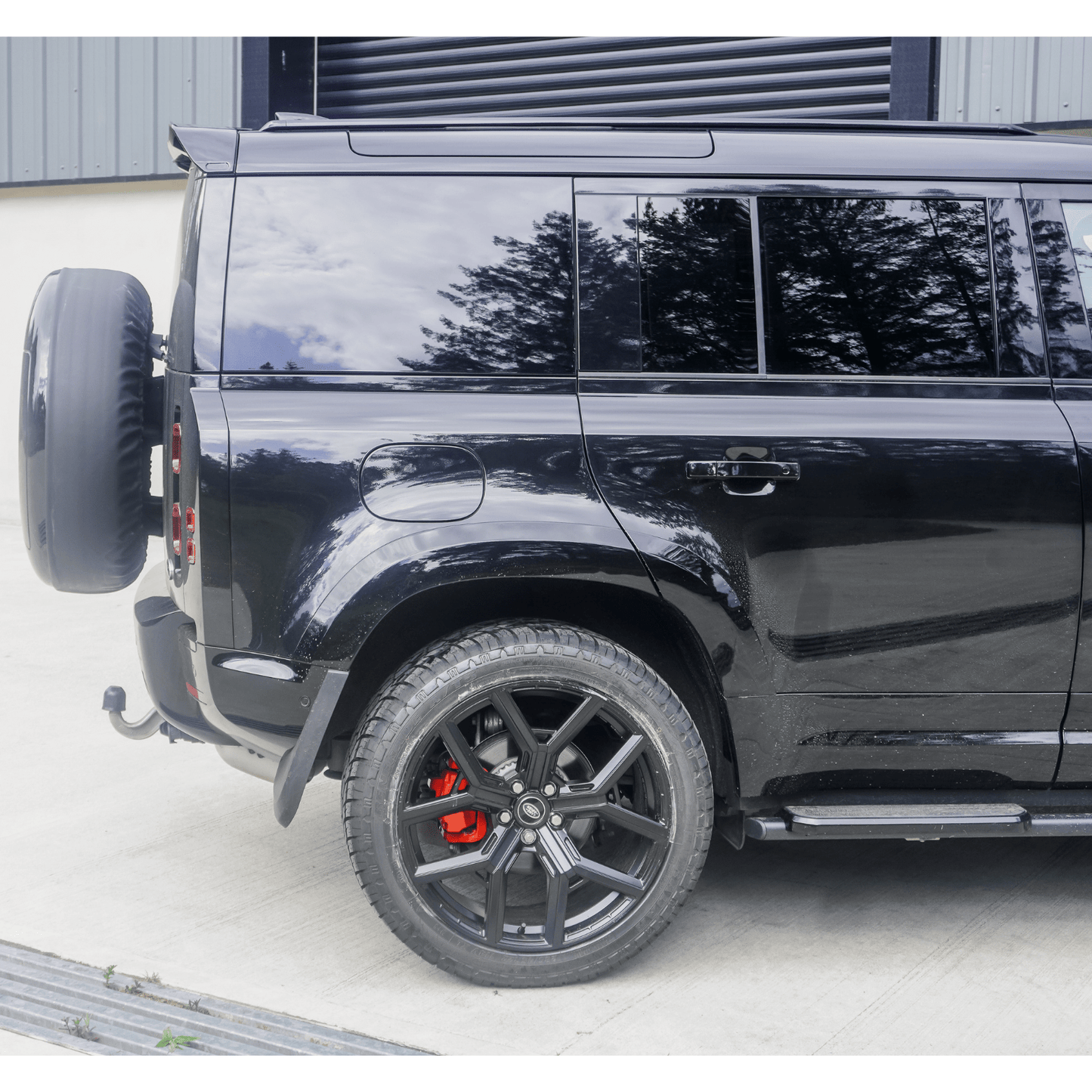Land Rover Defender 110/130 L663 2020 On OE Style Roof Rail “ Pair “ in Black - TMC Motorsport