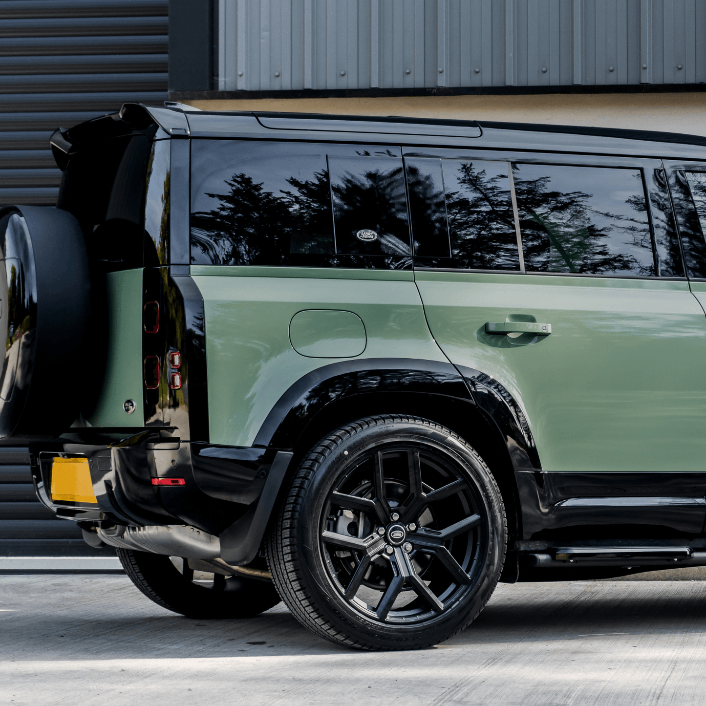 Land Rover Defender L663 90/110/130 2020+ Rear Spoiler V.2 In Gloss Black - TMC Motorsport