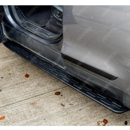 Land Rover Discovery 5 2017-2019 – Black Dynamic Door Mouldings Side Trim