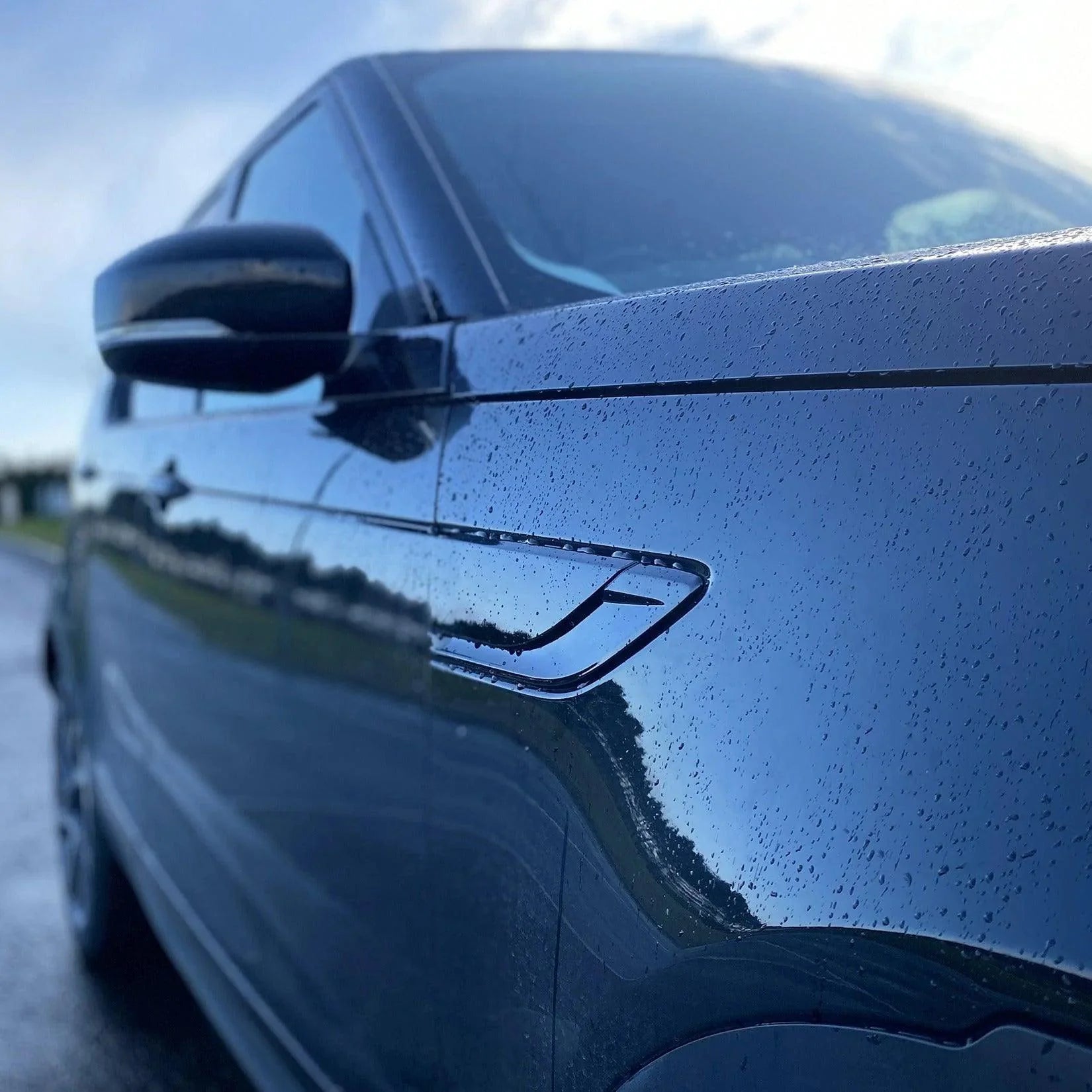 Land Rover Discovery 5 2017 Onward “ Dynamic Side Vent Covers Grilles “ Black - TMC Motorsport