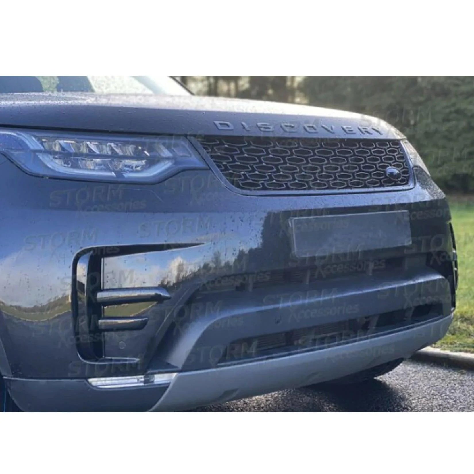 Land Rover Discovery 5 Dynamic Front Grill - Gloss Black - TMC Motorsport