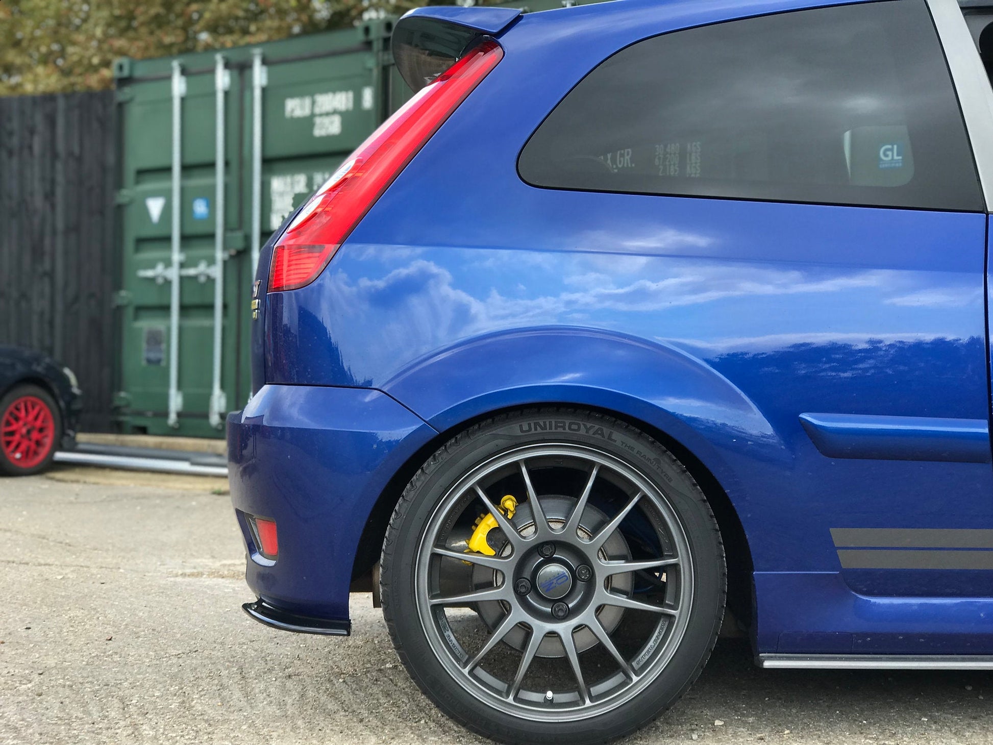 Ford Fiesta MK6 ST150 - Rear Spats - TMC Motorsport