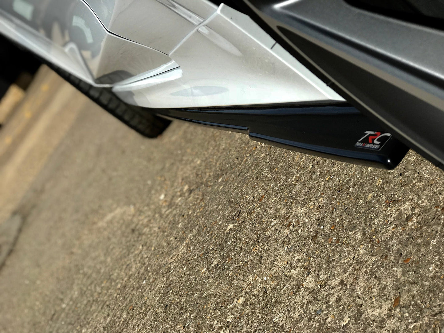 Ford Fiesta MK8.5 ST - V1 Side Skirt Splitters - TMC Motorsport