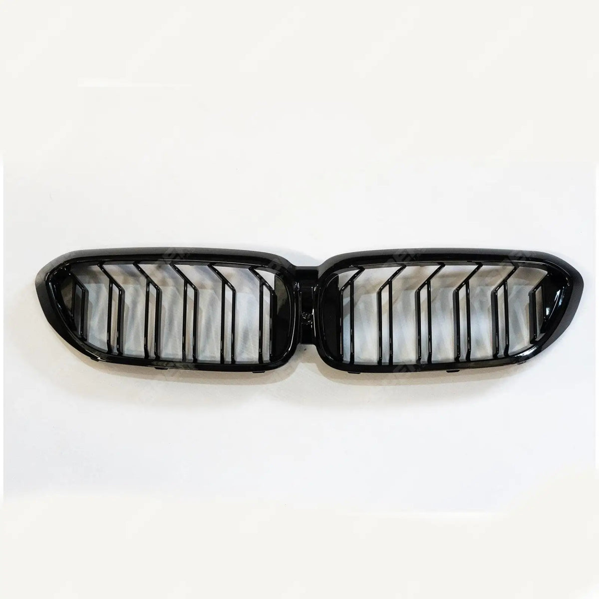 Old to New M5 Look Dual Slat Front Grille In Gloss Black For BMW 5 Series G30 Pre LCI 2017-2020