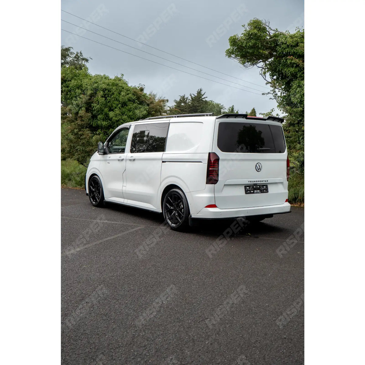 Premium Aero Kit In Gloss Black For Volkswagen Transporter T7 LWB TAILGATE 2025 on