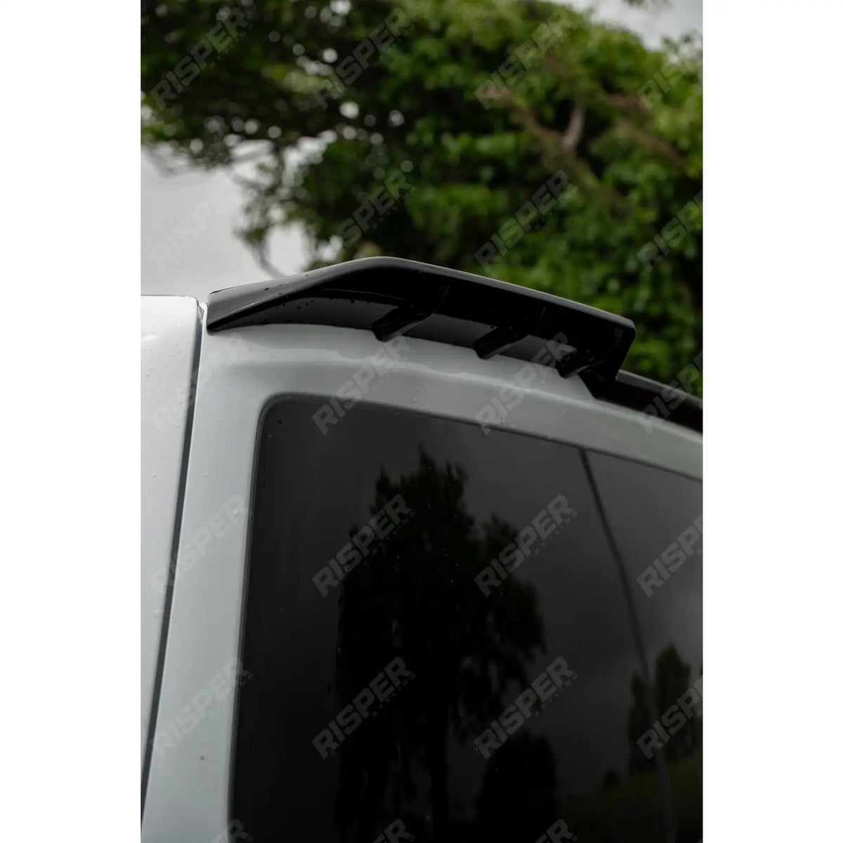 Premium Aero Kit In Gloss Black For Volkswagen Transporter T7 LWB TAILGATE 2025 on