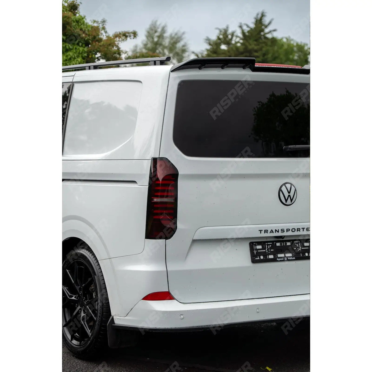 Premium Aero Kit In Gloss Black For Volkswagen Transporter T7 LWB TAILGATE 2025 on