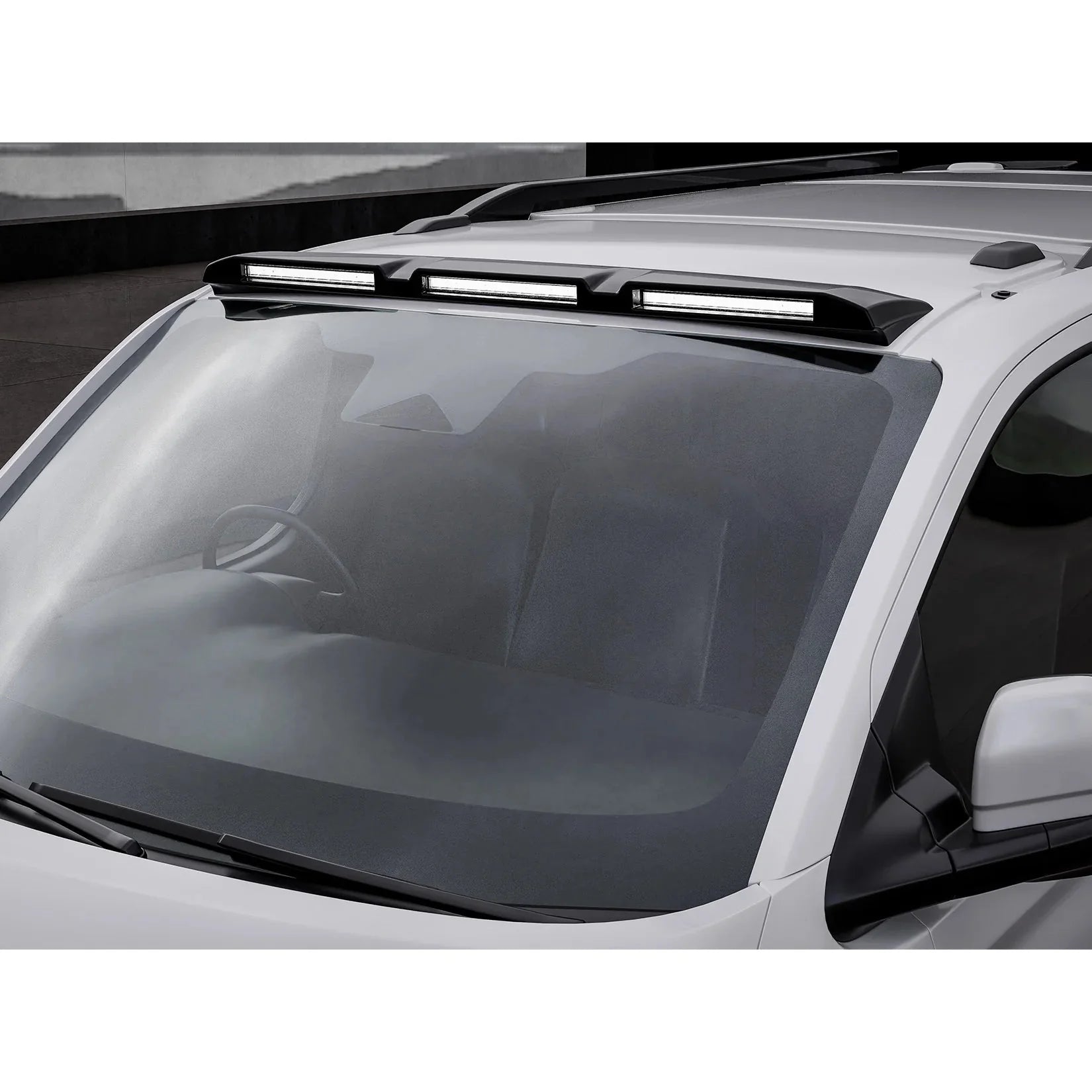 Volkswagen Transporter T7 2025 on Luminex Roof Light Pod With Amber Strobe Gloss Black - TMC Motorsport