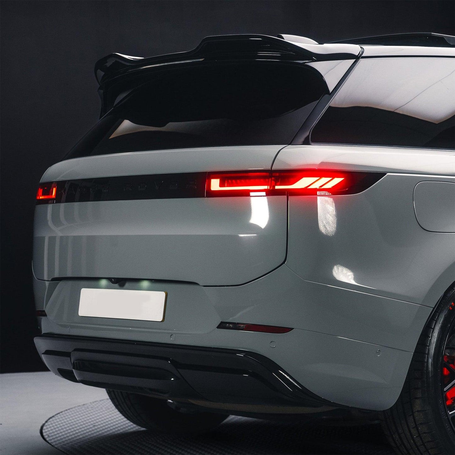 Range Rover Sport L461 2023+ Rear Spoiler Wing By Risper Styling - TMC Motorsport