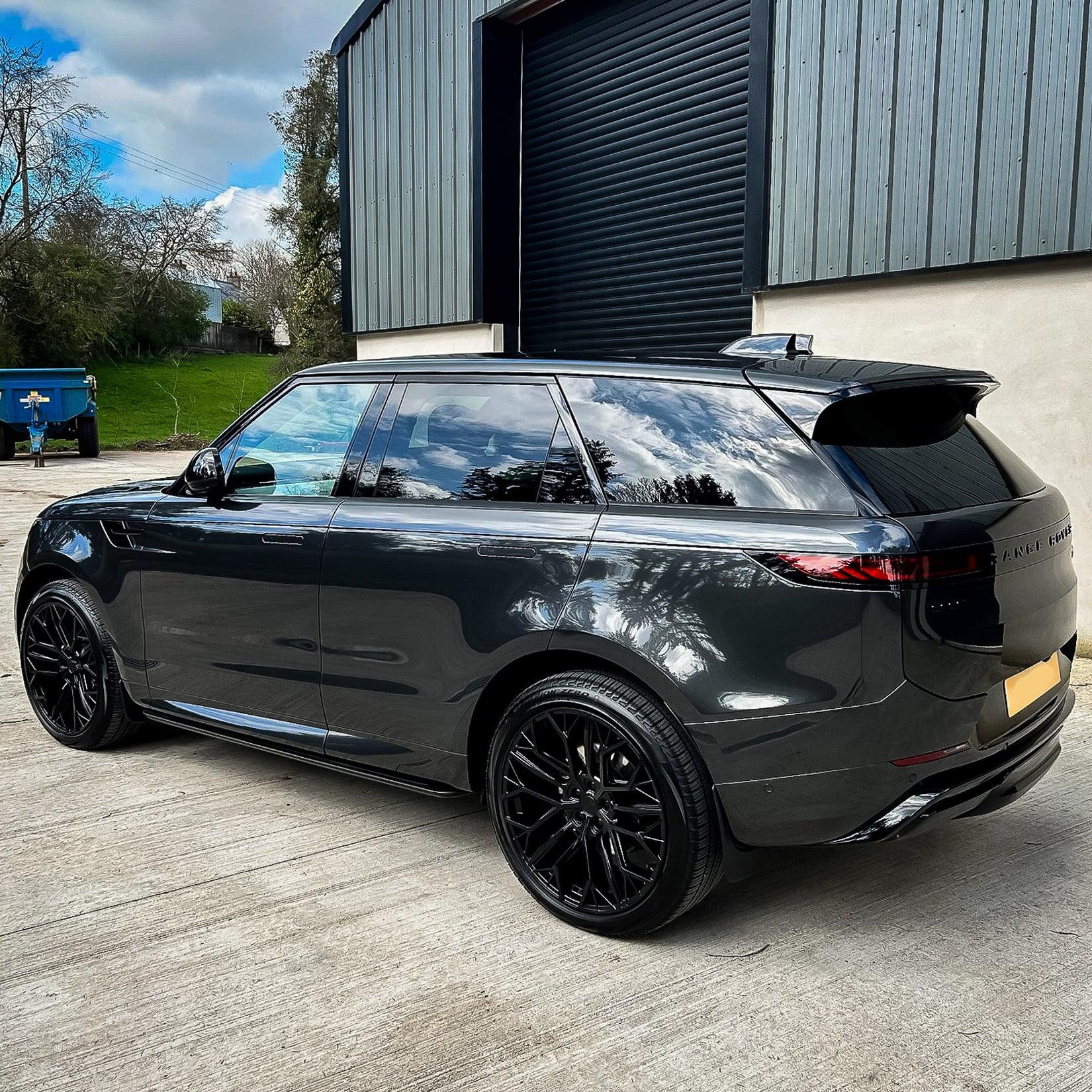 Range Rover Sport & Vogue 2023 On “ Side Steps - Running Boards In Black - TMC Motorsport
