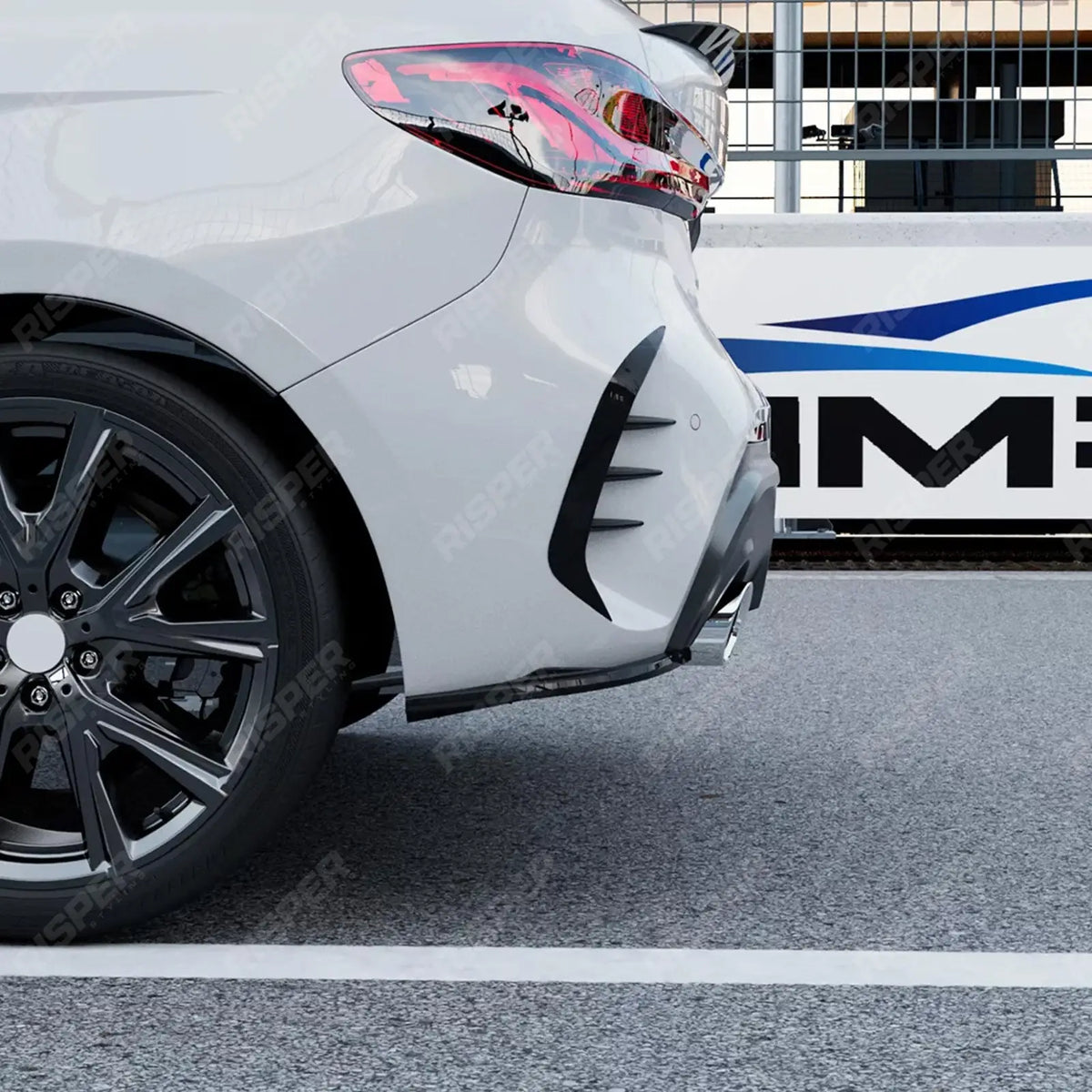 REAR BUMPER CORNER SPLITTERS IN GLOSS BLACK For BMW 1 SERIES F40 M SPORT 2019-2024