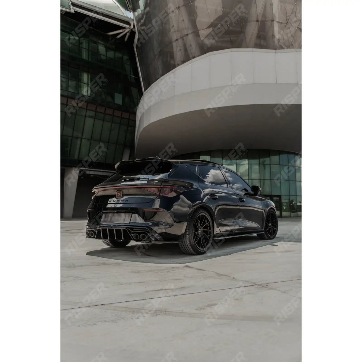 Rear Diffuser & Side Splitters In Gloss Black Cupra Leon 2020-2024