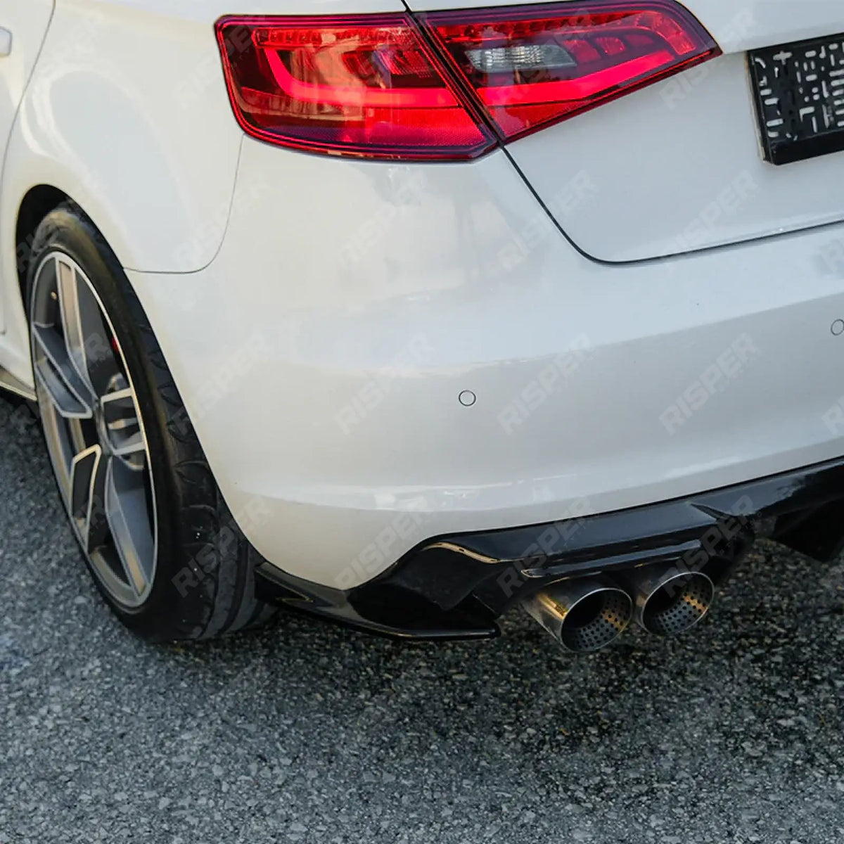 Rear Diffuser With End Splitters in Gloss Black For Audi A3 8v Sportback  2013-2016