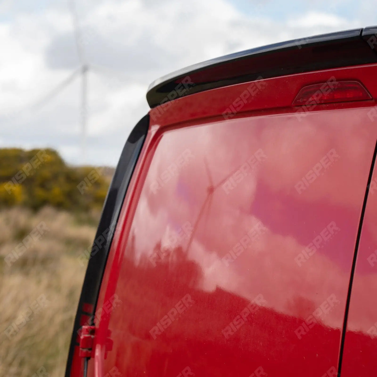 Rear Spoiler Barn Door in Gloss Black For Volkswagen Caddy MK5 2021+