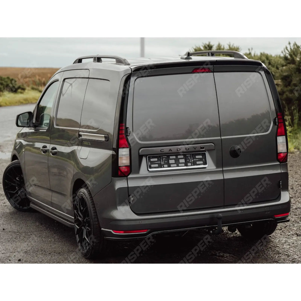 Rear Spoiler Barn Door in Gloss Black For Volkswagen Caddy MK5 2021+