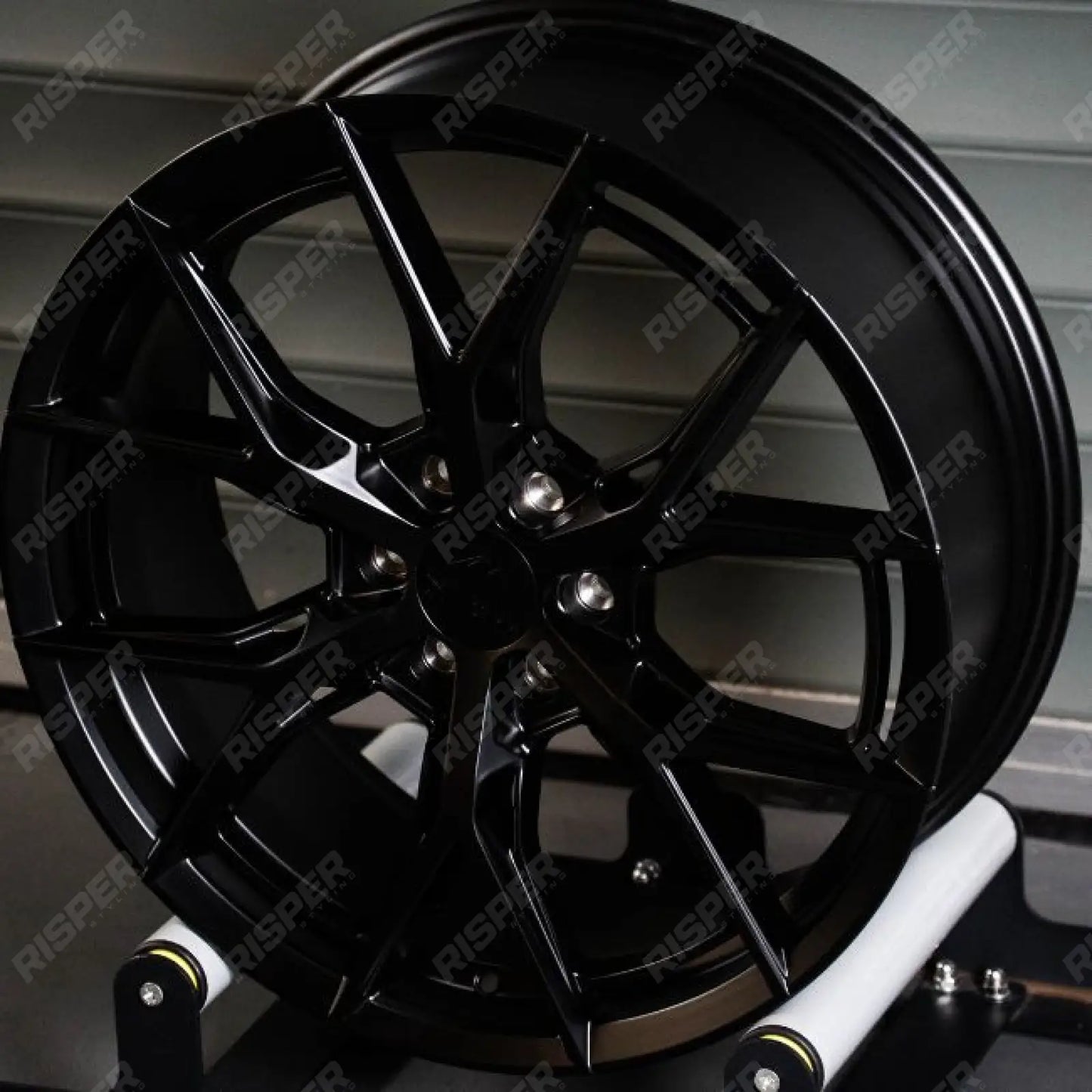 Ridge KN10 Gloss Black 6X120 20 Inch Alloy With Tyre & TPMS Package 245/40/20