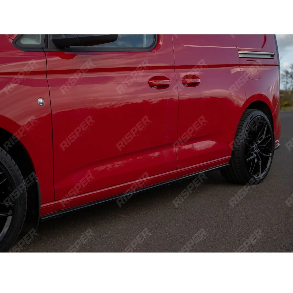 Side Skirt Splitters In Gloss Black For Volkswagen Caddy MK5 2021+