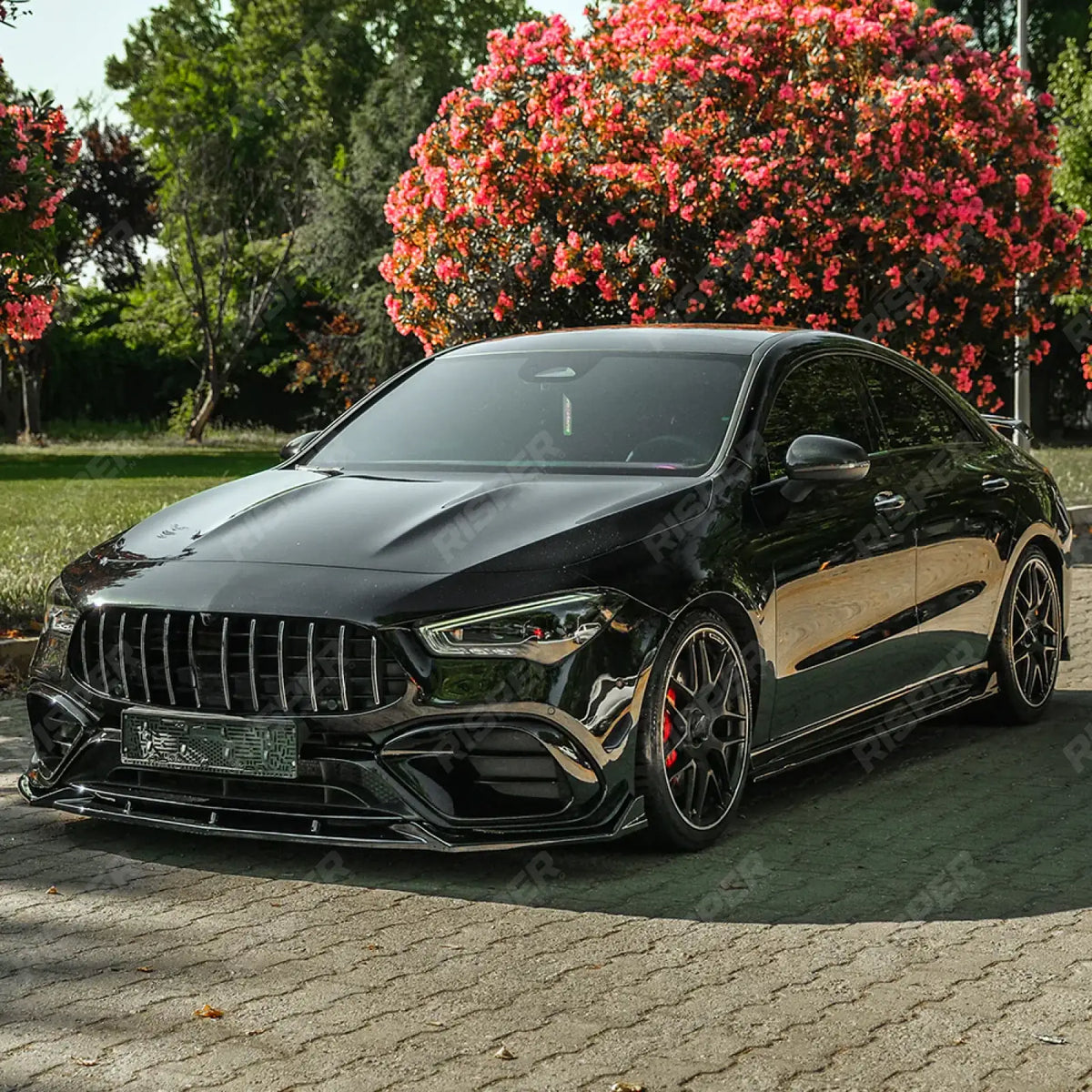 Side Skirts in Gloss Black For Mercedes Cla45 C118 2019-2023