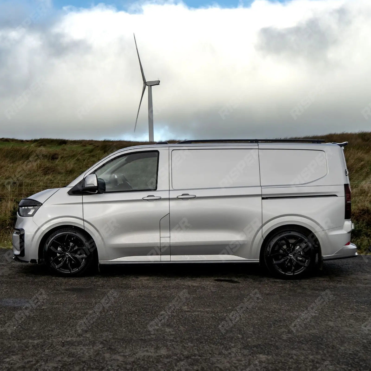 SWB Side Skirt Splitters In Gloss Black For Volkswagen Transporter T7 2025+