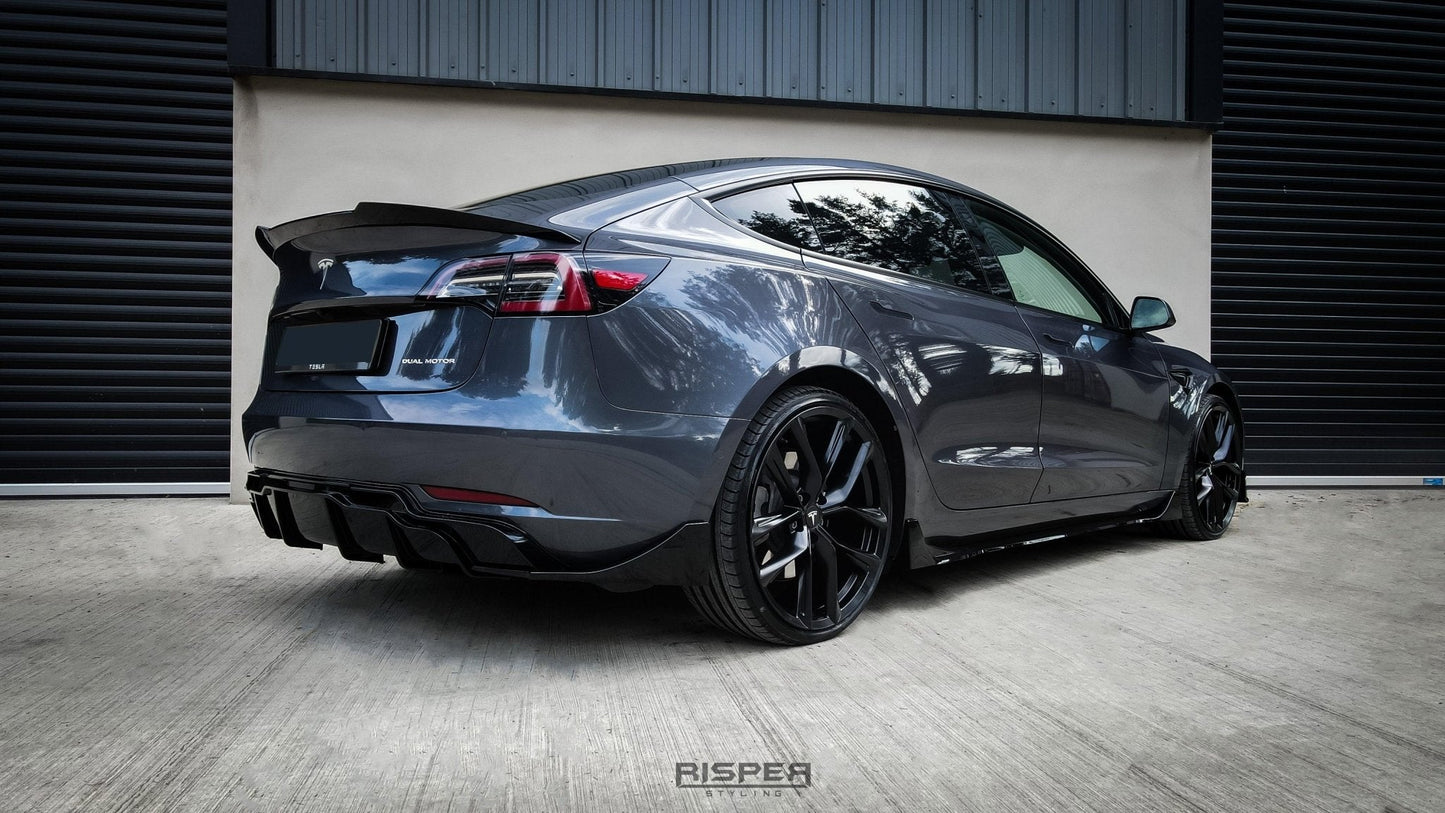 Tesla Model 3 2018 - 2023 Fast Aero Body Kit In Gloss Black - TMC Motorsport