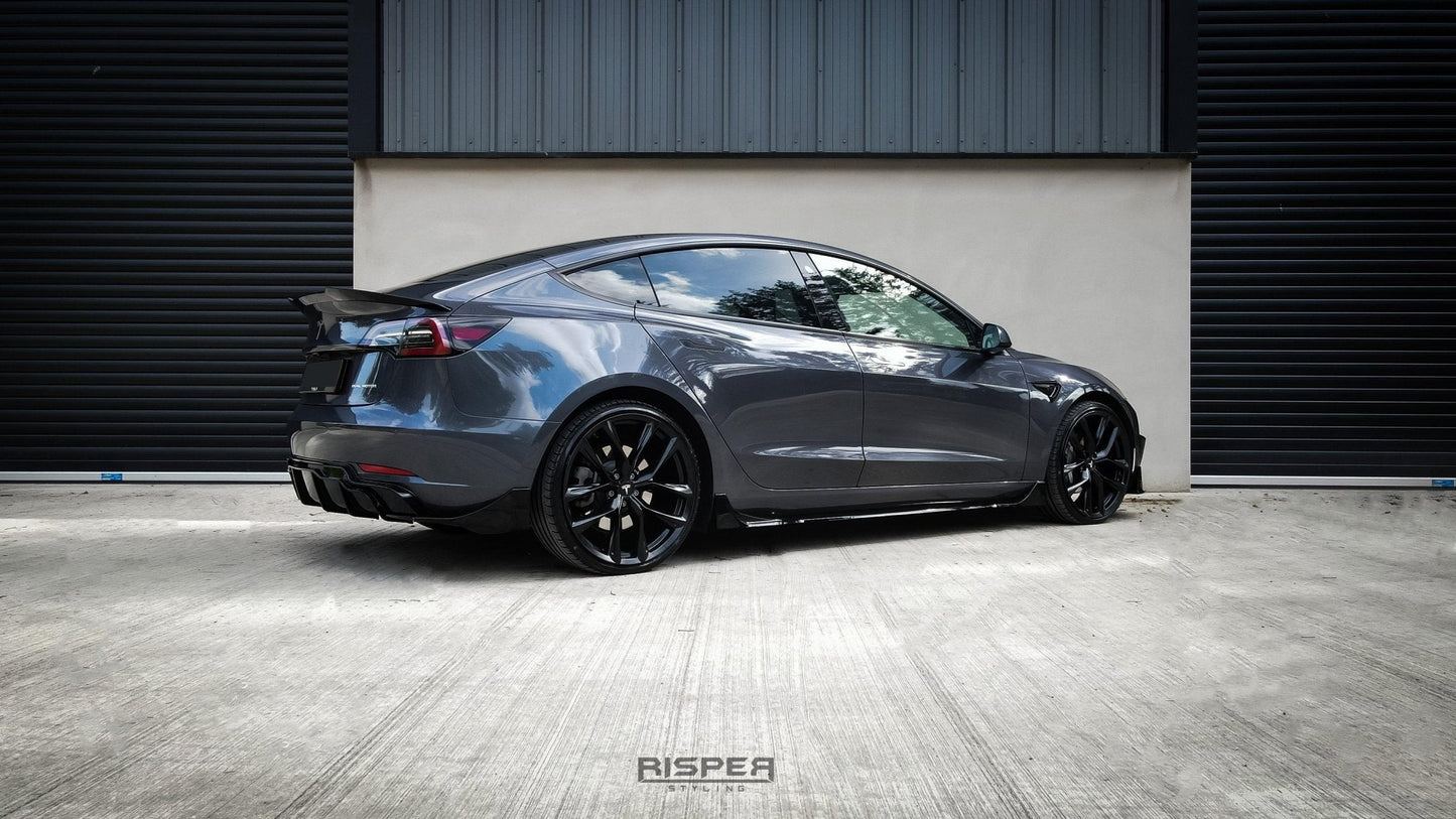 Tesla Model 3 2018 - 2023 Fast Aero Body Kit In Gloss Black - TMC Motorsport
