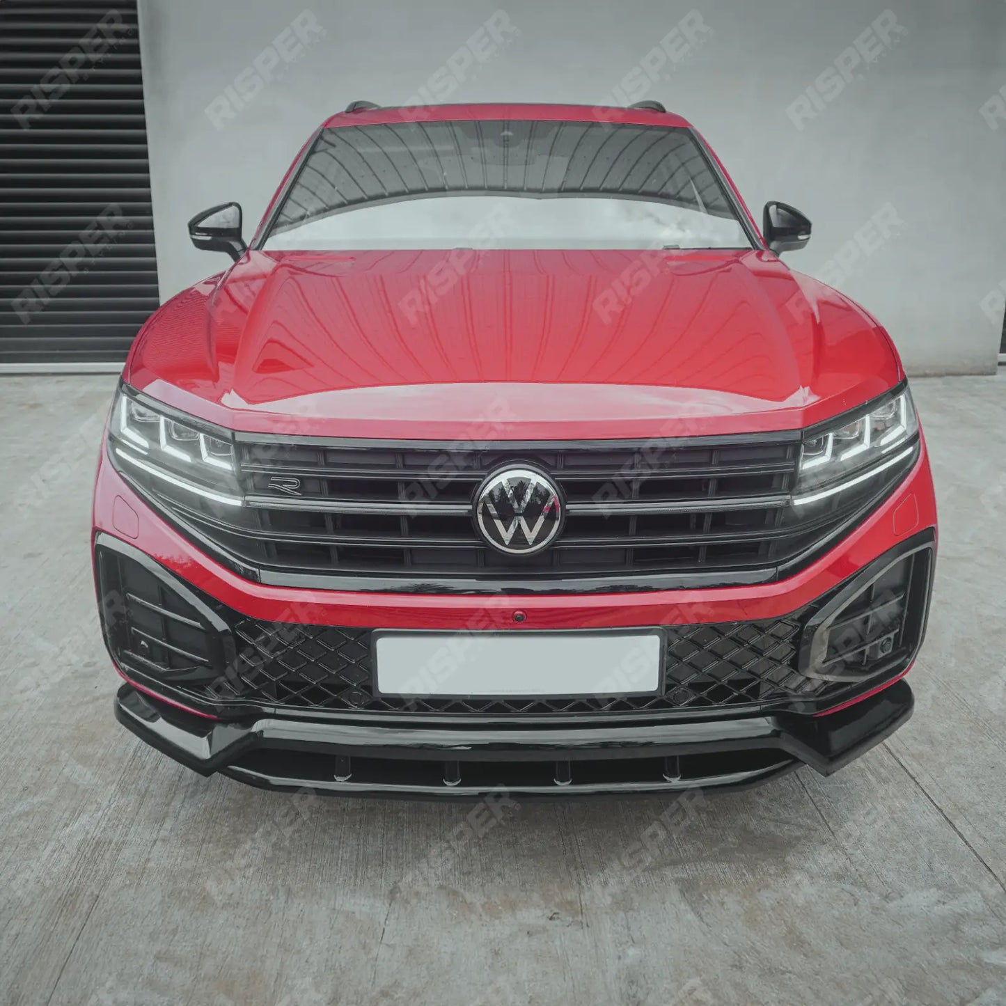 Volkswagen Touareg MK3 Facelift R Line 2023+ Front Splitter In Gloss Black