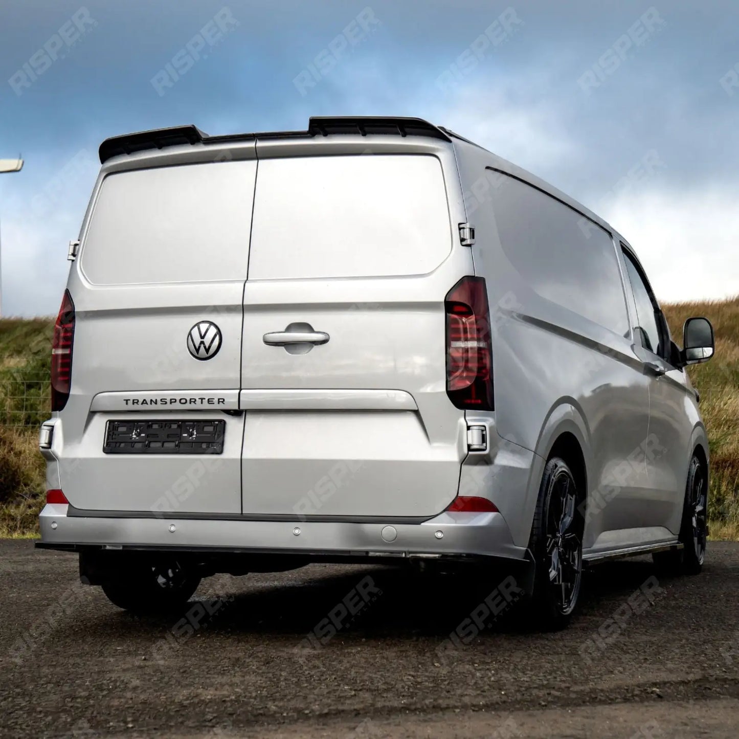 Volkswagen Transporter T7 2025+ Barn Door V1 Spoiler In Gloss Black