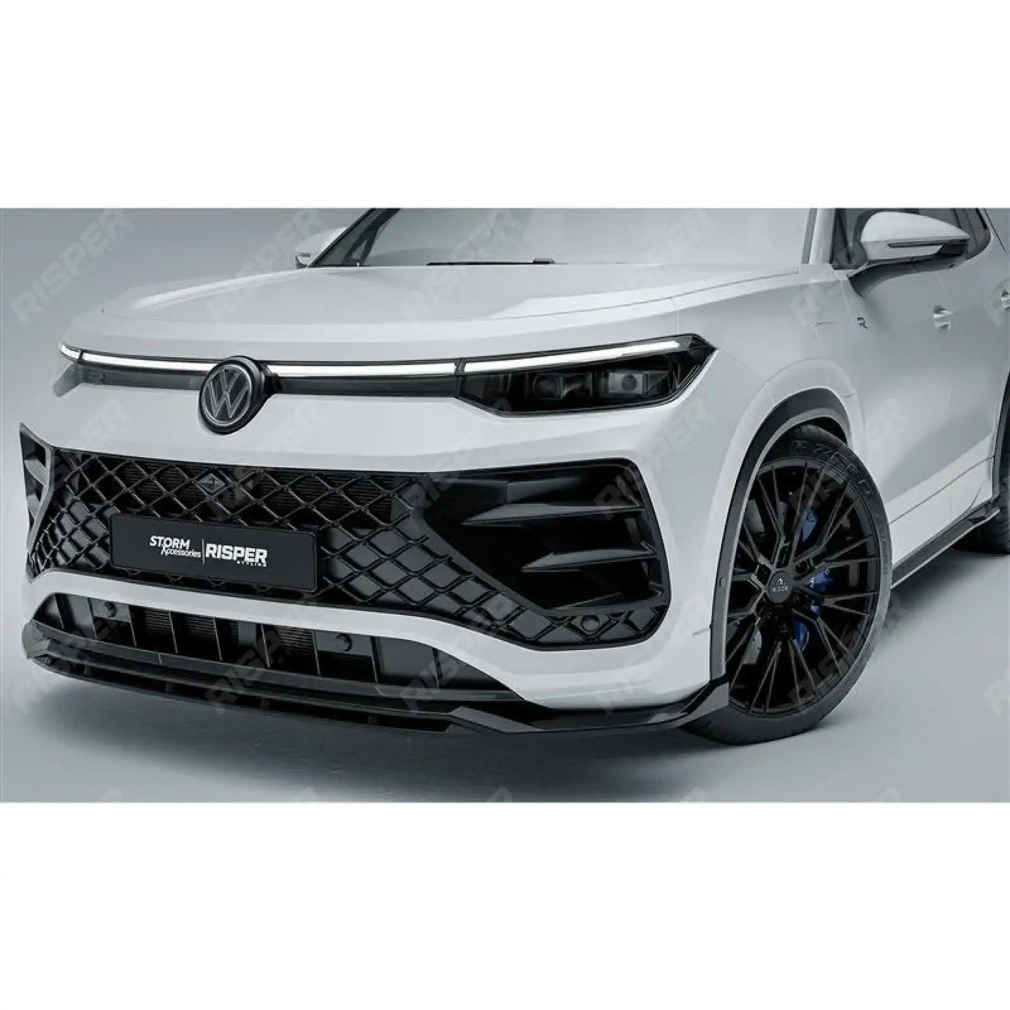 VW Tayron R-Line MK1 2025 On Front Splitter In Gloss Black
