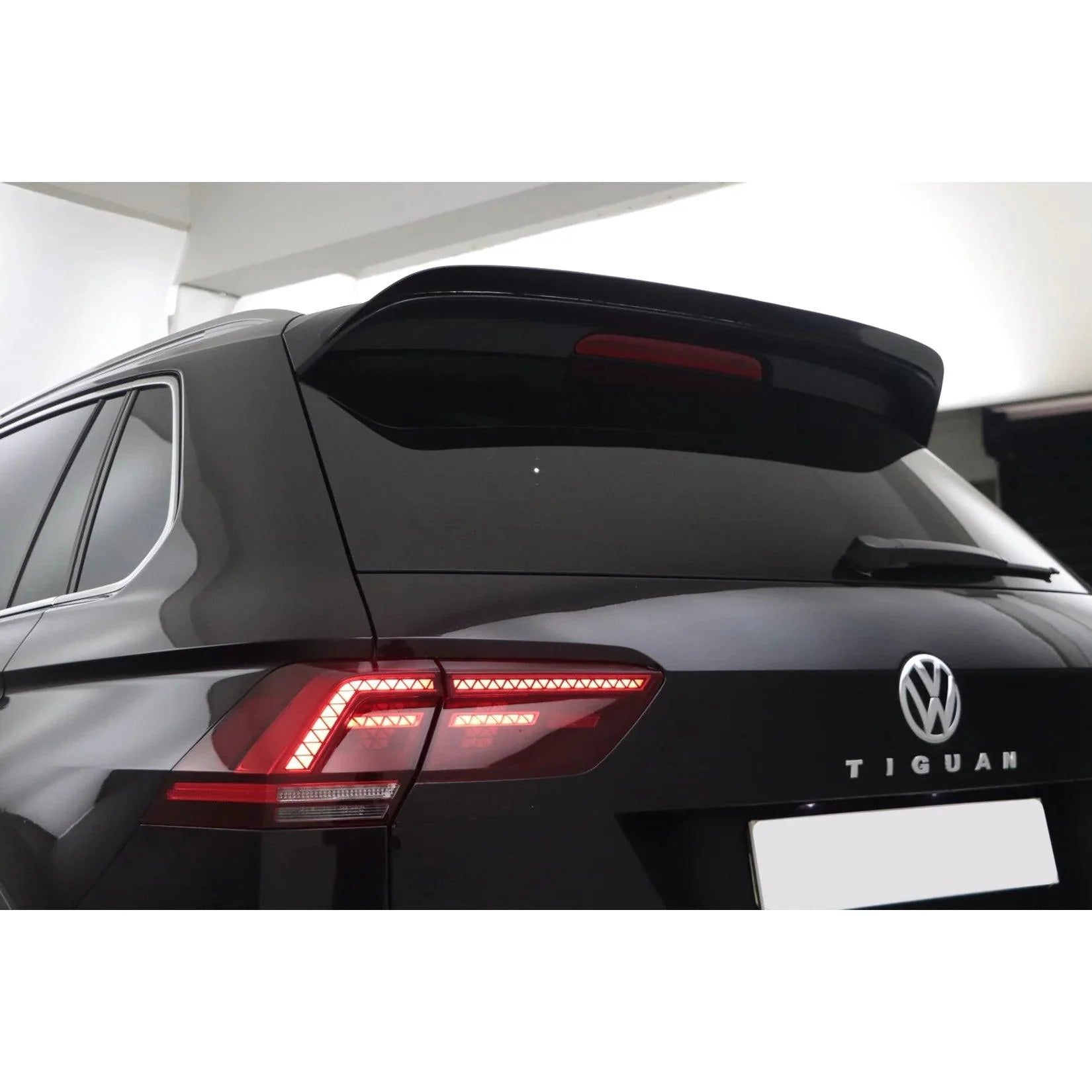 VW Tiguan MK2 R-Line 2015-2020 Spoiler - TMC Motorsport