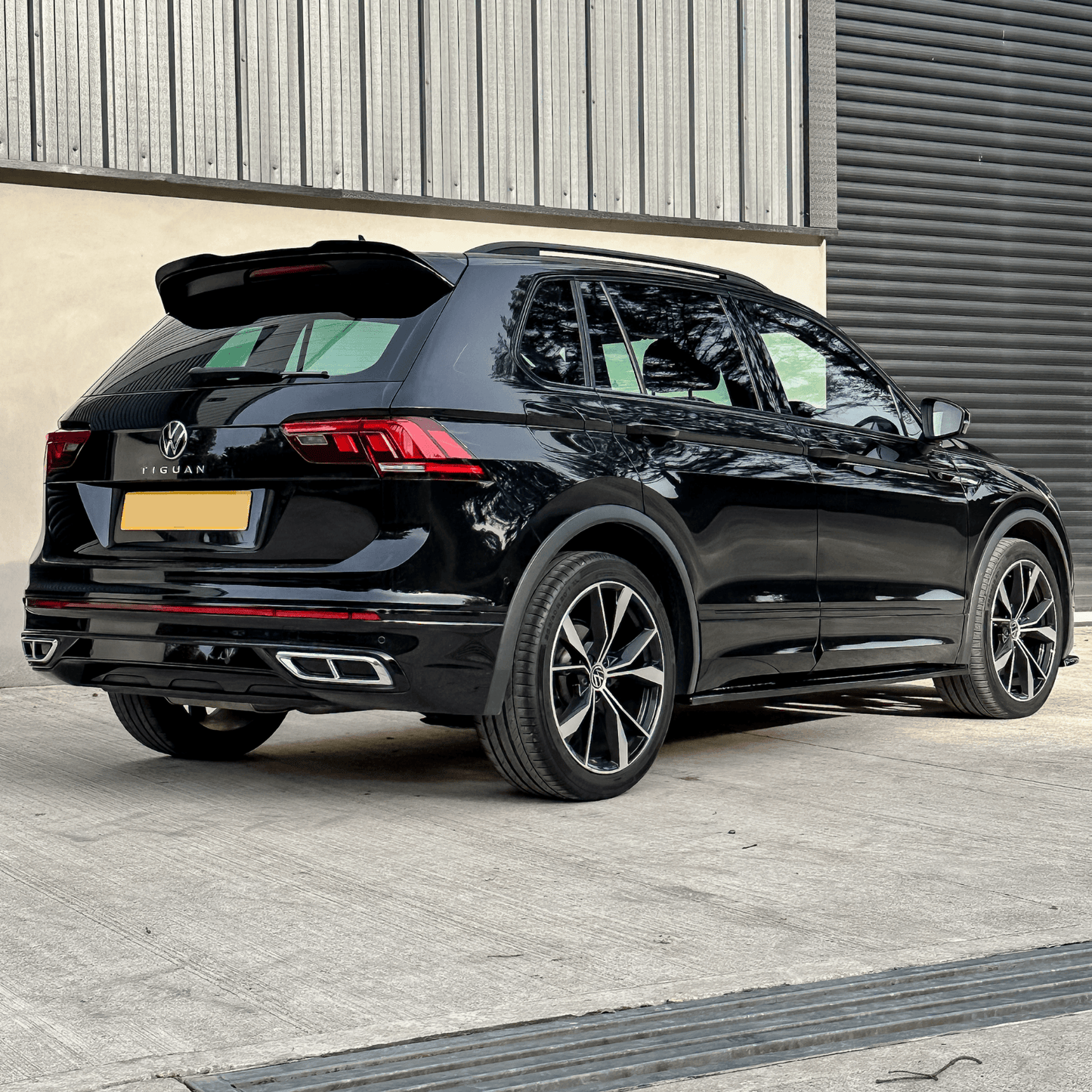 VW Tiguan R/R-Line MK2 Facelift 2020+ Spoiler - TMC Motorsport