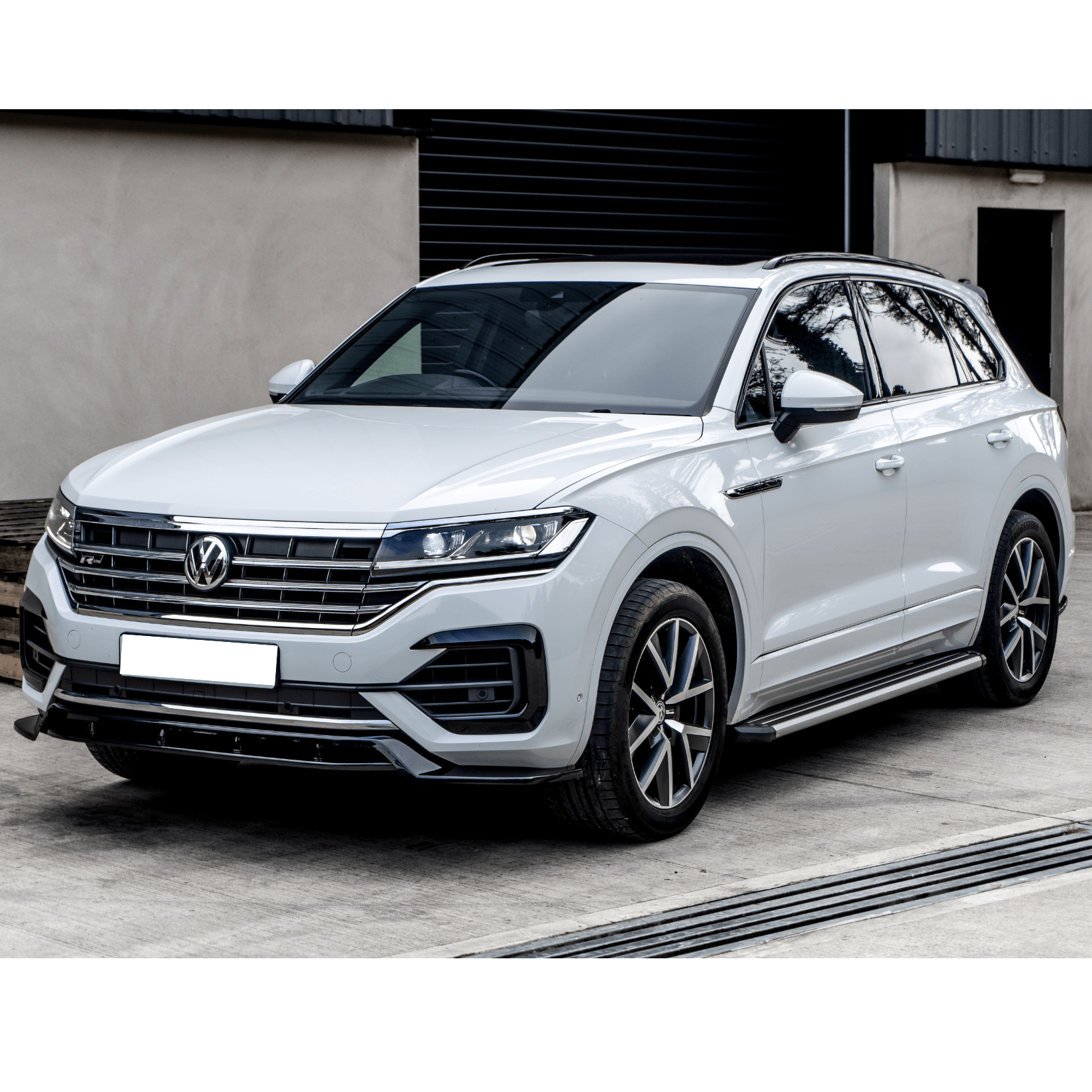VW Touareg 2019 Onwards - Side Steps Running Boards - TMC Motorsport