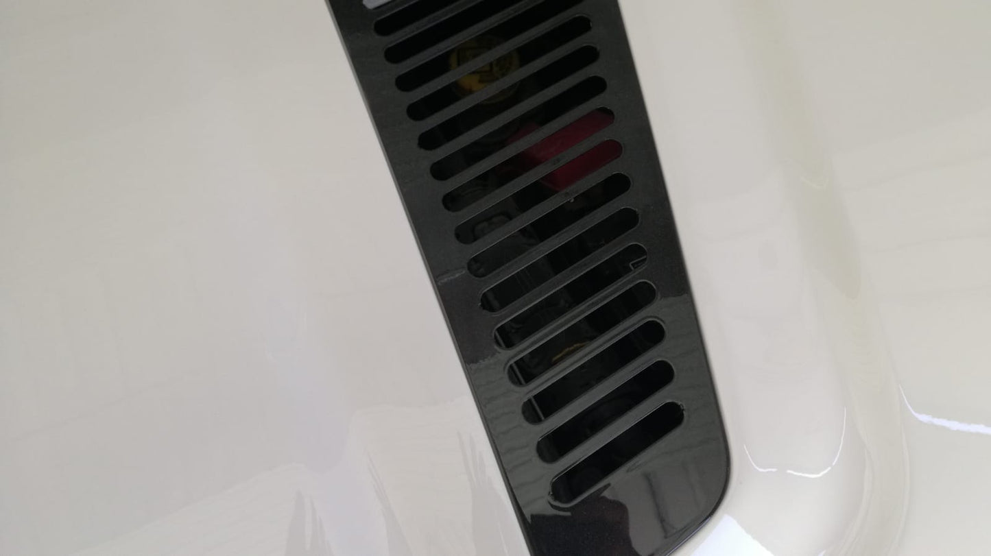 Abarth 500 / 595 / 695 Biposto Style REPLICA BONNET WITH OPTIONAL VENTS - Cadamuro - TMC Motorsport