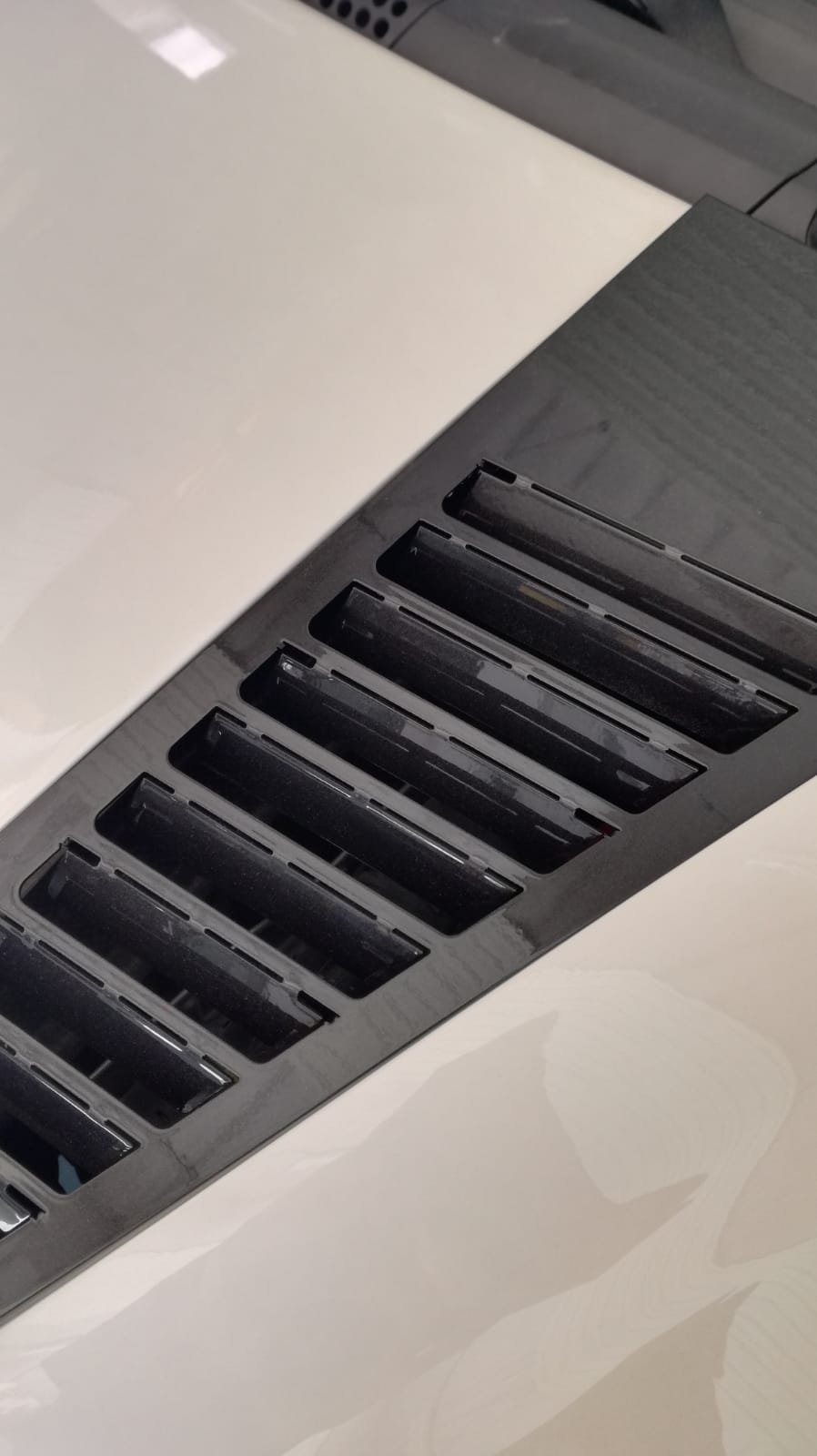 Abarth 500 / 595 / 695 Biposto Style REPLICA BONNET WITH OPTIONAL VENTS - Cadamuro - TMC Motorsport