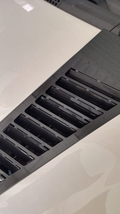 Abarth 500 / 595 / 695 Biposto Style REPLICA BONNET WITH OPTIONAL VENTS - Cadamuro - TMC Motorsport