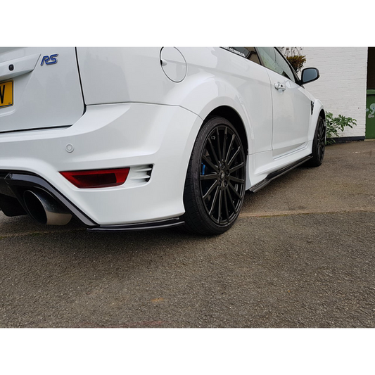 Focus RS MK2 Rear Spats - Triple R Composites - TMC Motorsport
