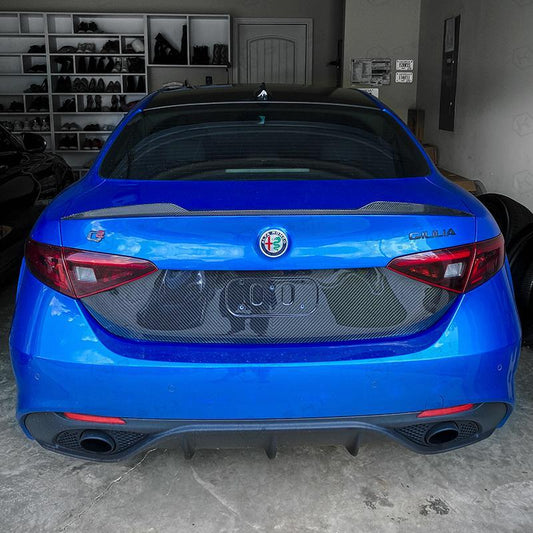 Alfa Romeo Giulia Central Back Trim License Plate - Carbon Fibre - TMC Motorsport