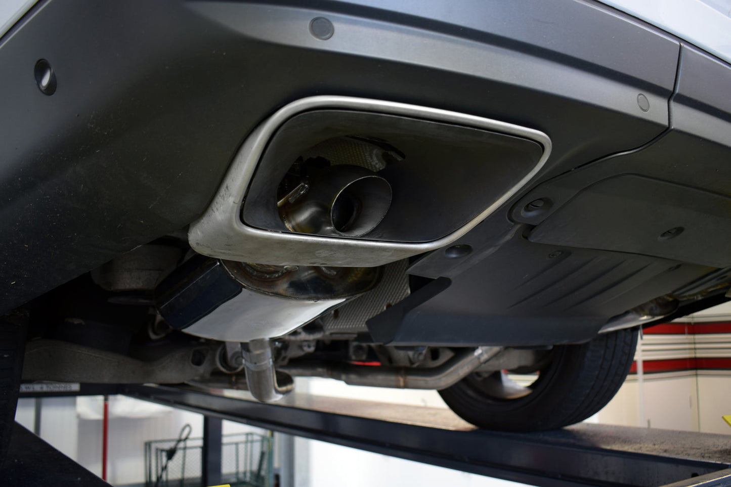 Range Rover 5 Litre V8 Super Charged Sport Exhaust with Sound Architect™ (2013-2018 & 2019-2022 on) - QuickSilver Exhausts